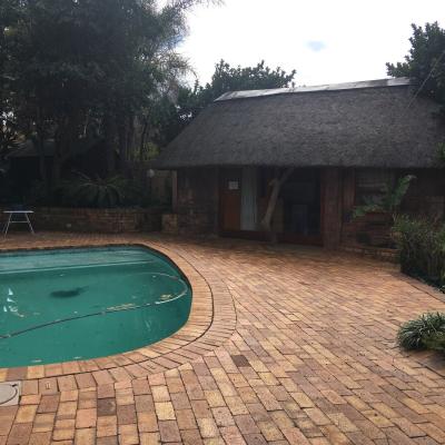 Listing image 1