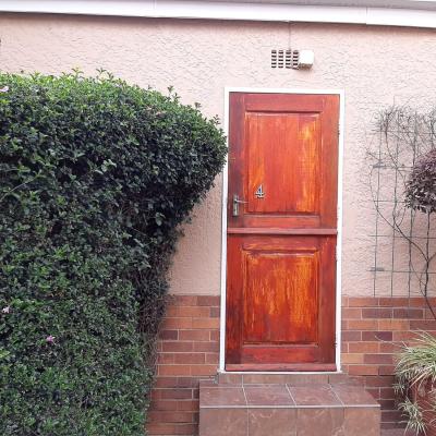 Listing image 4