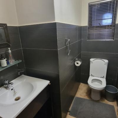 Guest loo