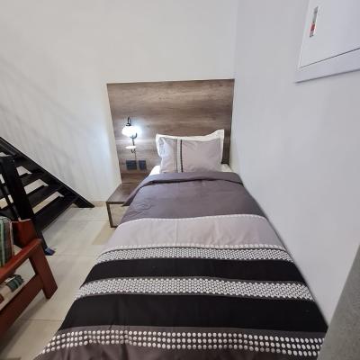 Bedroom image 3
