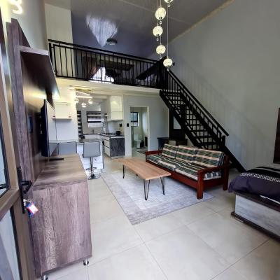 Living room image 2