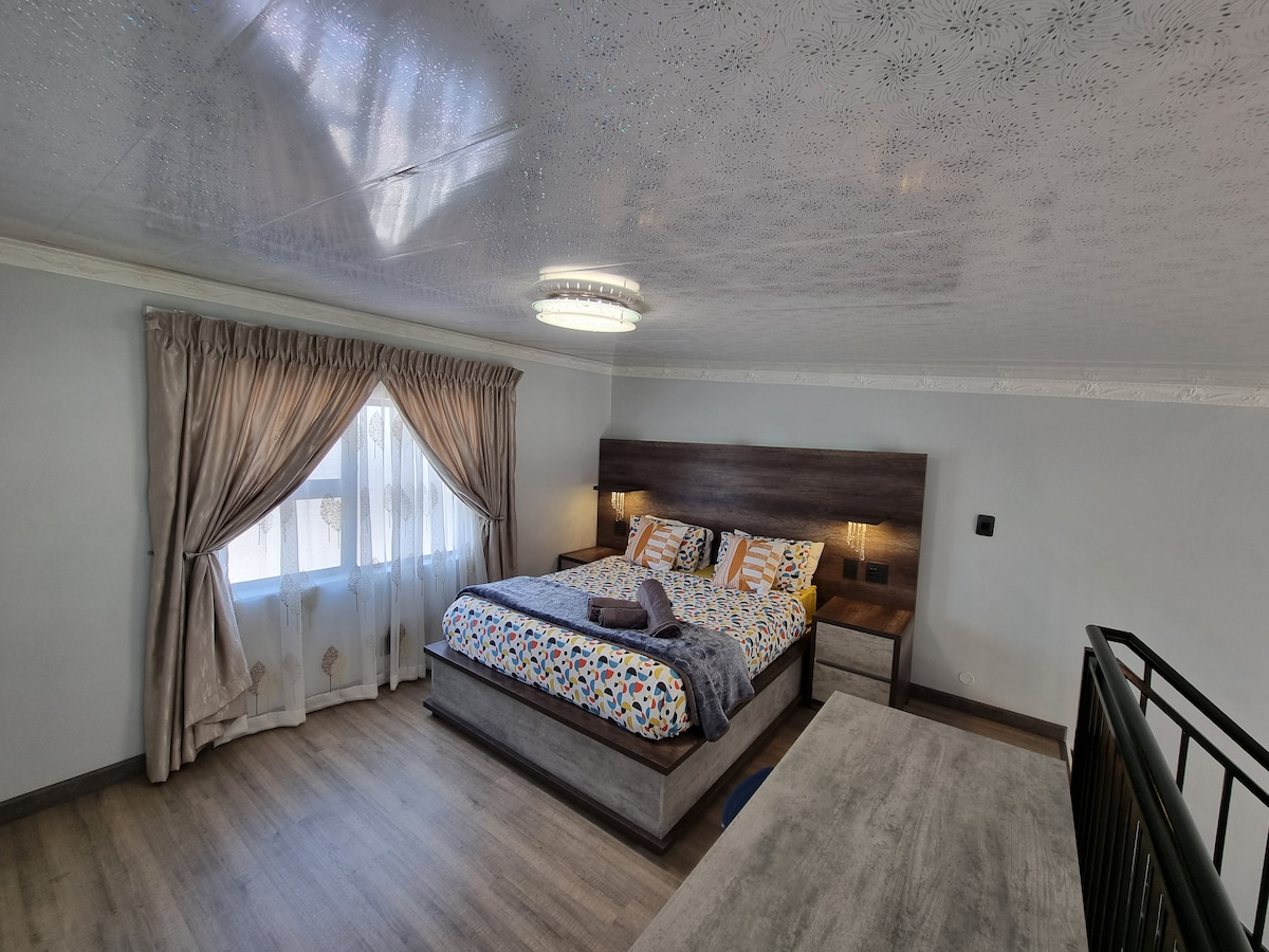 Bedroom image 1
