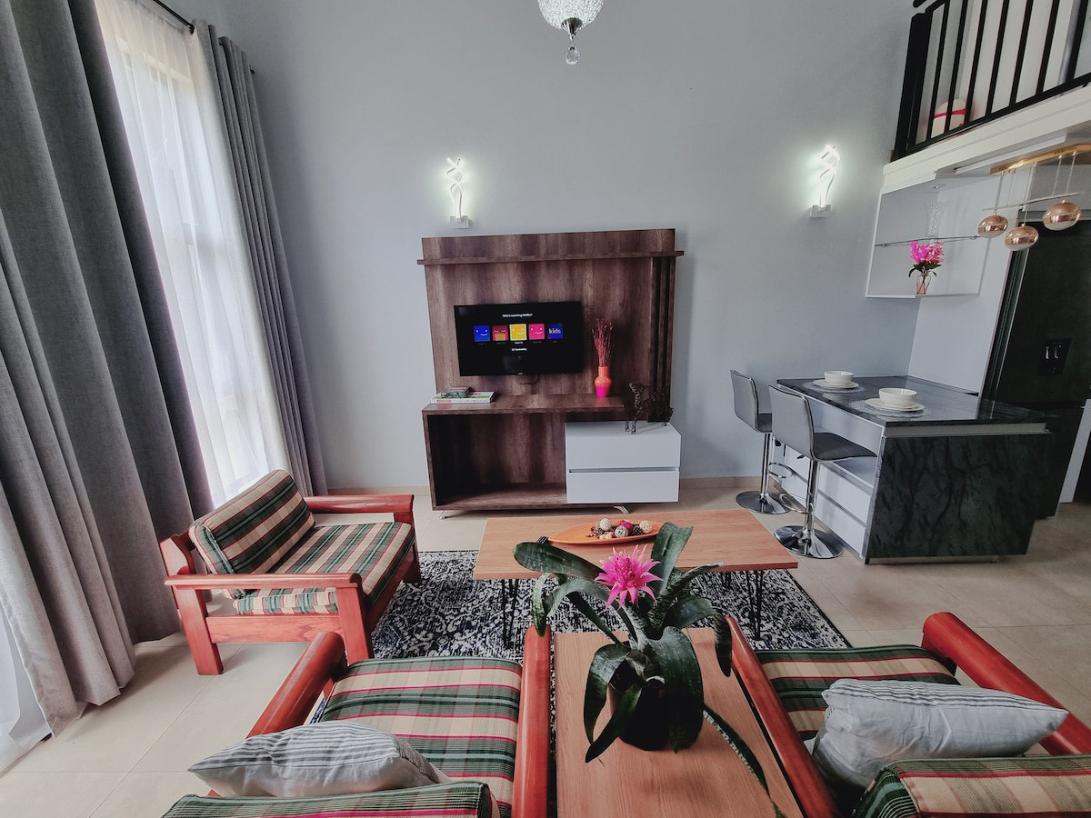 Living room image 3