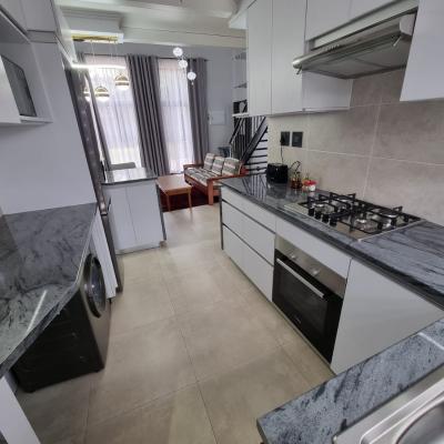 Full kitchen image 4